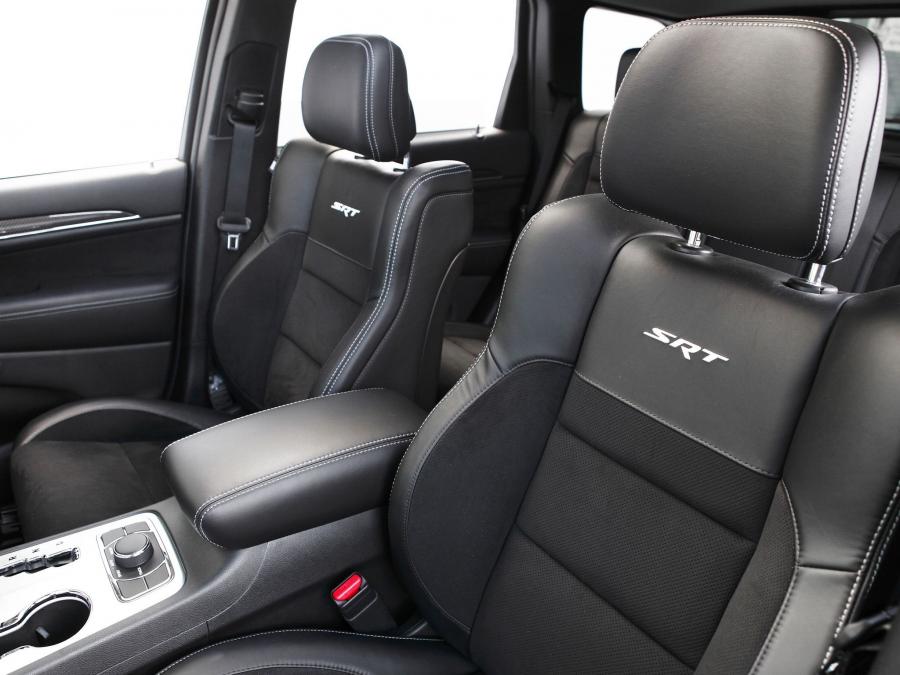  Jeep Grand Cherokee SRT8 2012 года  (AU) (фото 11 из 11)